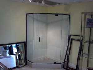 Frameless Neo-Angle Shower